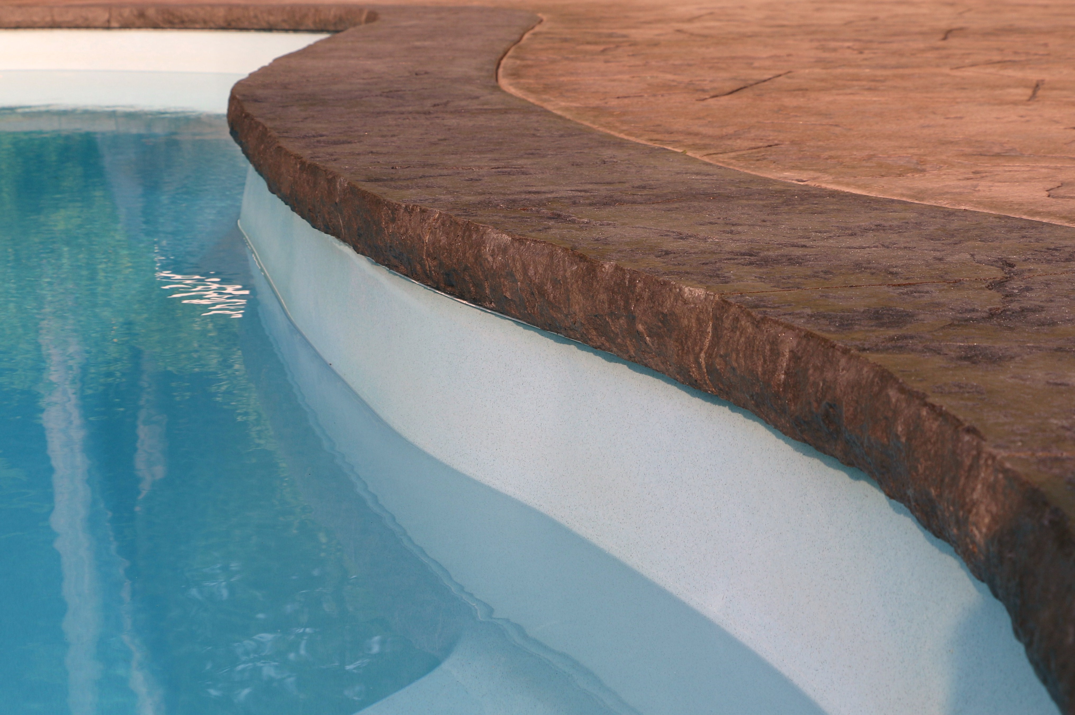 Contractor Source Receives Patented Pool Coping Forming System By Z 